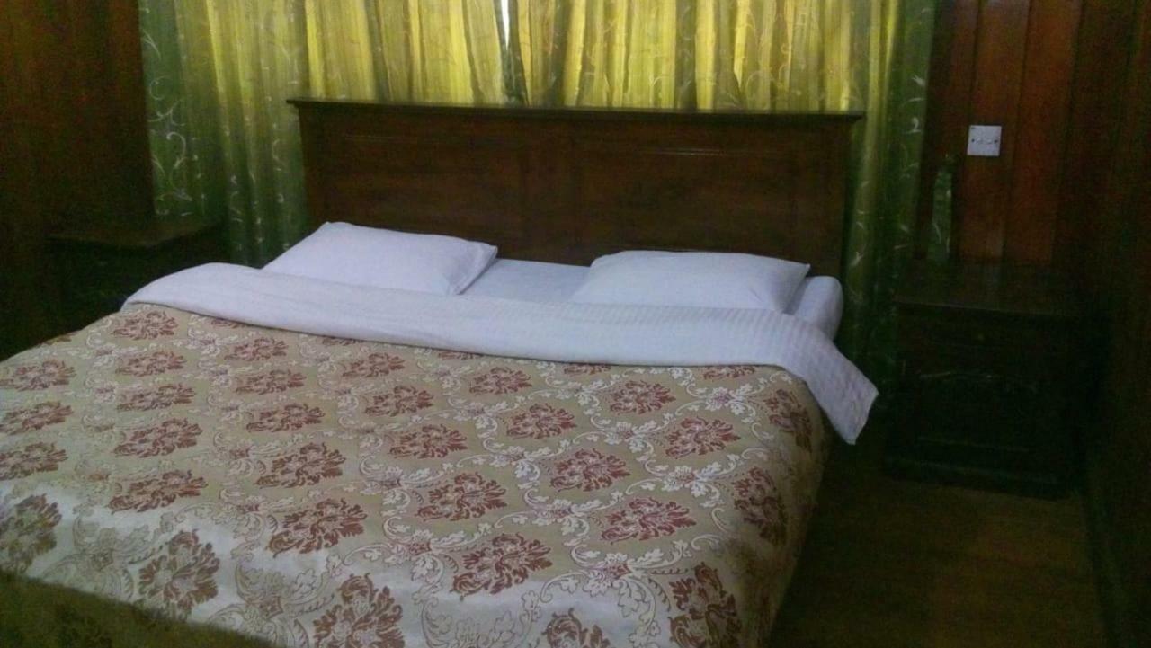 نوفارا إيلِيا Park View Guest House المظهر الخارجي الصورة